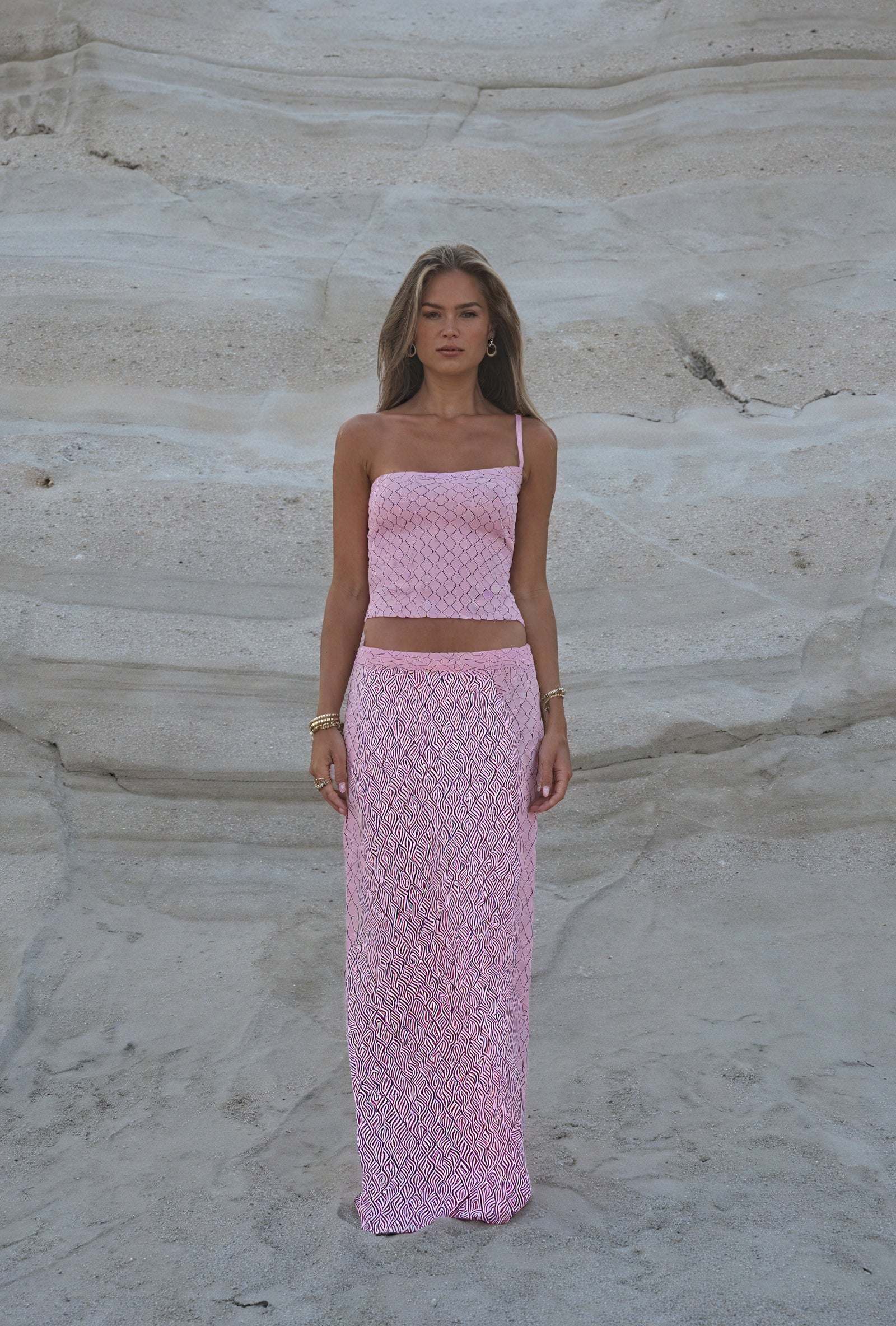 Conjunto Dos Piezas Mujer – Top Strapless & Falda Maxi Rayas Rosas y Blancas-83557-a41aaa35-27a8-45f6-b36c-a6630ee02adf