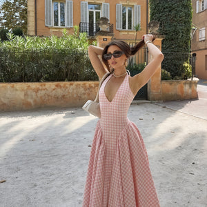 Vestido Gingham Rosa y Blanco con Escote V y Falda Plisada, Estilo Clásico Femenino-83586-2168bd63-ccfb-4ac0-9fa1-05eb42024866