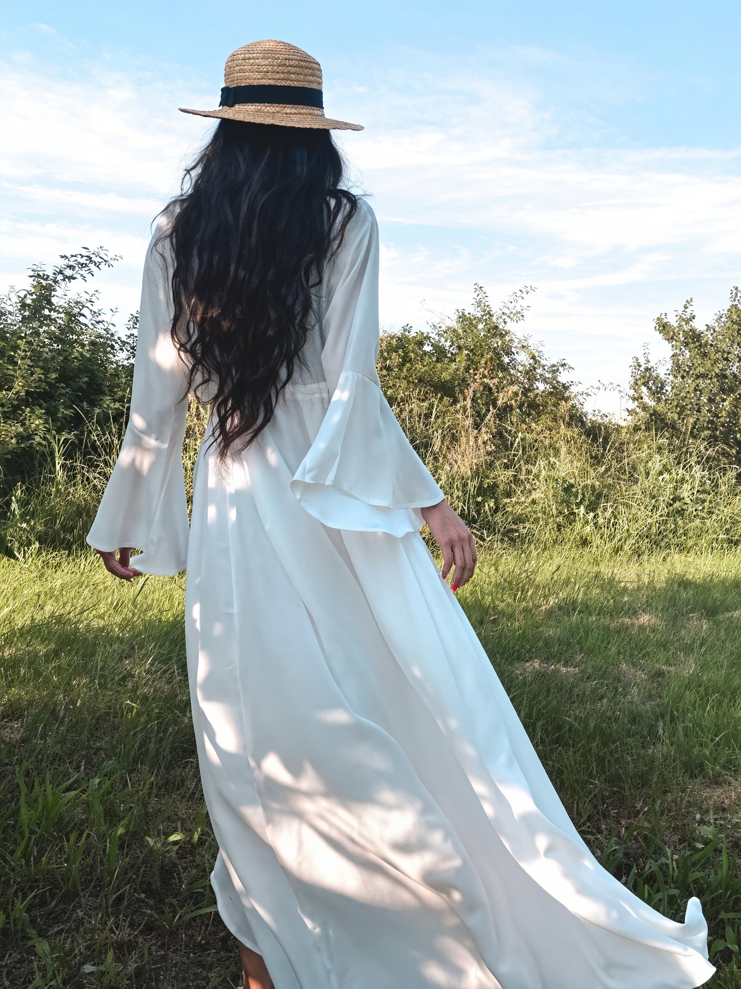 Vestido Maxi para Mujer – Manga Larga, Cuello V, Lazo en Cintura, Estilo Fluido, Vela Official-83779-cbe3a0c3-375e-4de2-b457-664227bd5d2e