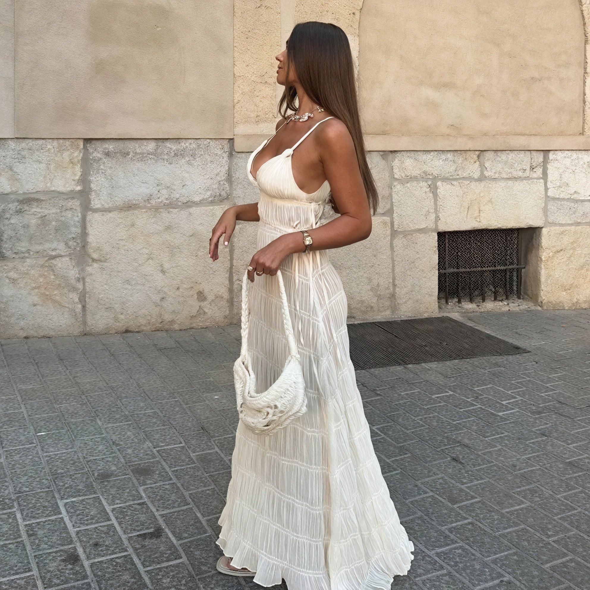 Vestido Maxi para Mujer – Diseño Fluido, Tirantes Finos, Tela Plisada-83811-0d74ee4c-aea8-45e2-8fd0-e0d5003a3a74