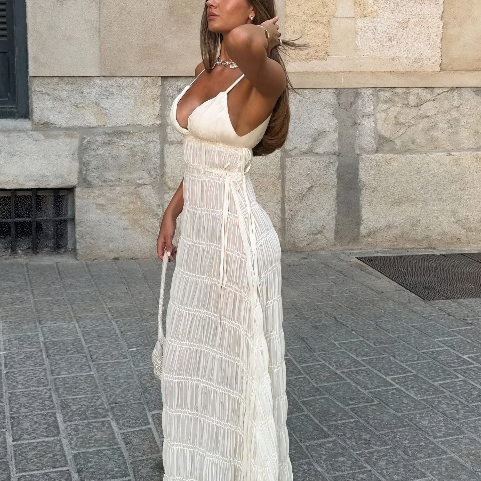 Vestido Maxi para Mujer – Diseño Fluido, Tirantes Finos, Tela Plisada-83811-0a72be21-1bf2-4f2e-99bc-15b6b2695502