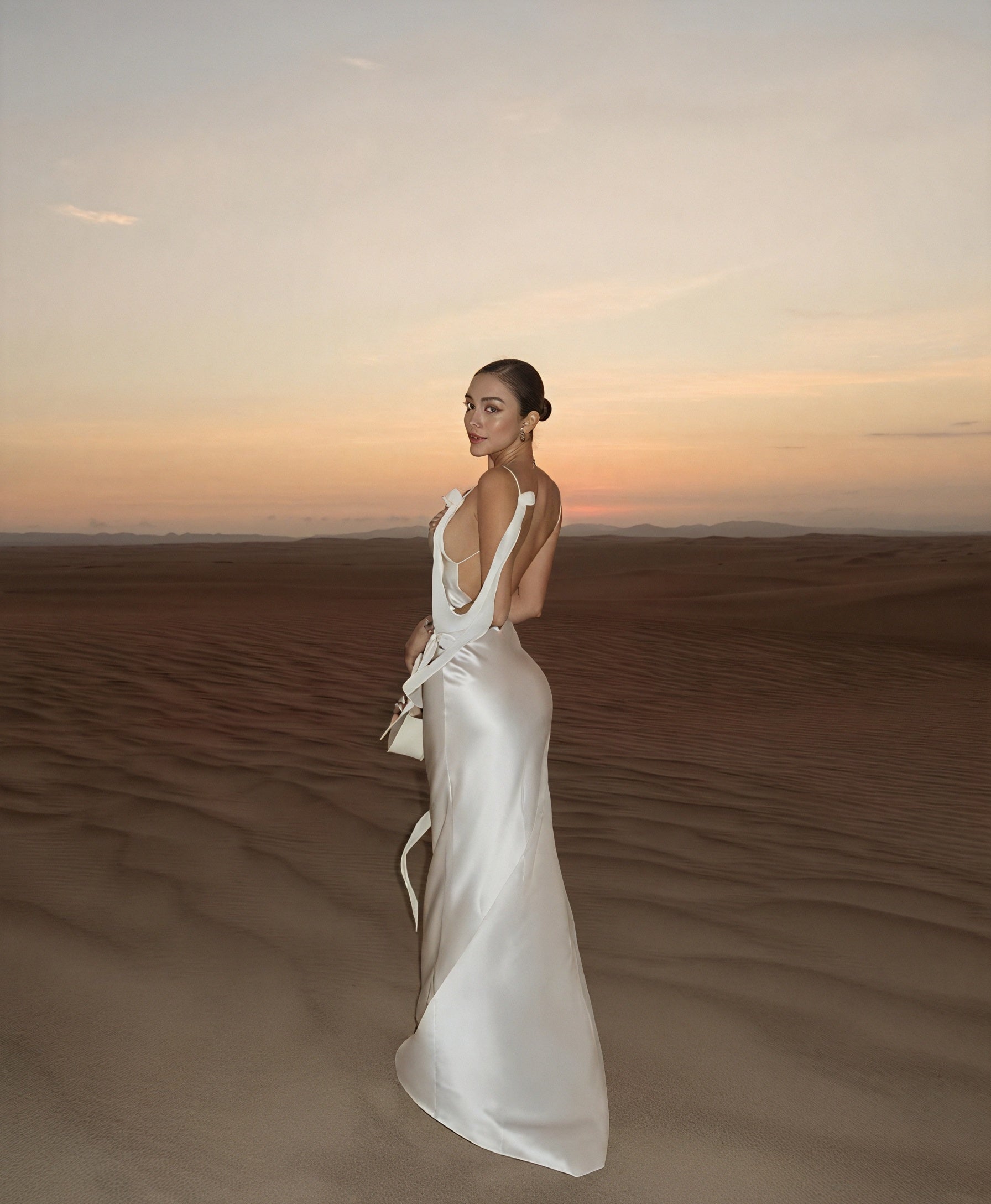 Vestido Largo Mujer Satén – Escote Drapeado, Tirantes Finos, Vela Official-83831-0c573a94-b173-4b56-b78e-cddd8e619a1d