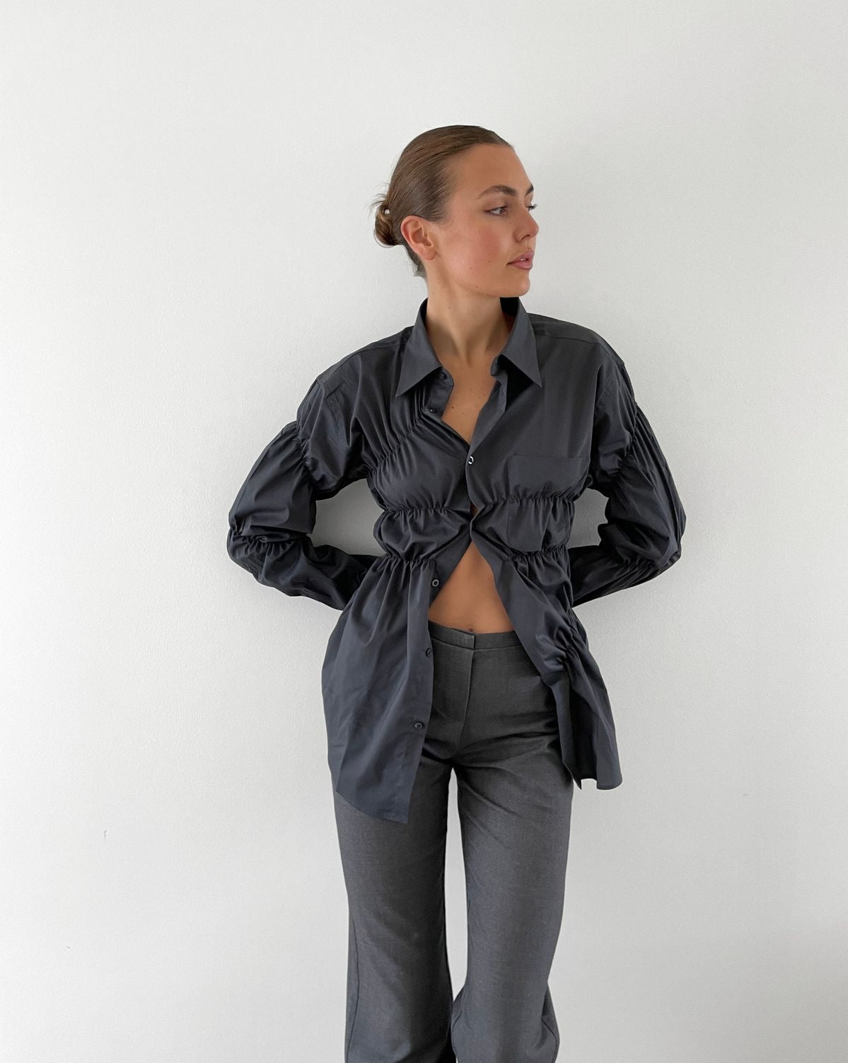 Blusa Abotonada de Mujer con Cintura Fruncida y Puños Recogidos-83304-9fa3686e-fd2c-402f-bea0-5b1cf9b69c28