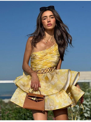 Vestido Asimétrico para Mujer – Estampado Floral, Un Hombro, Falda con Volantes-83680-a57d4436-2264-4205-9645-ae1107f0ca76