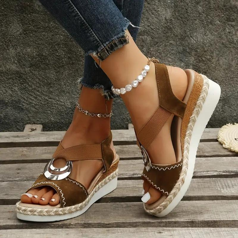 Sandalias Plataforma Tejida con Detalle Metálico