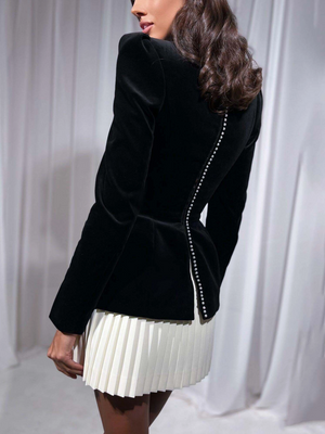 Top de Terciopelo con Peplum Sofisticado