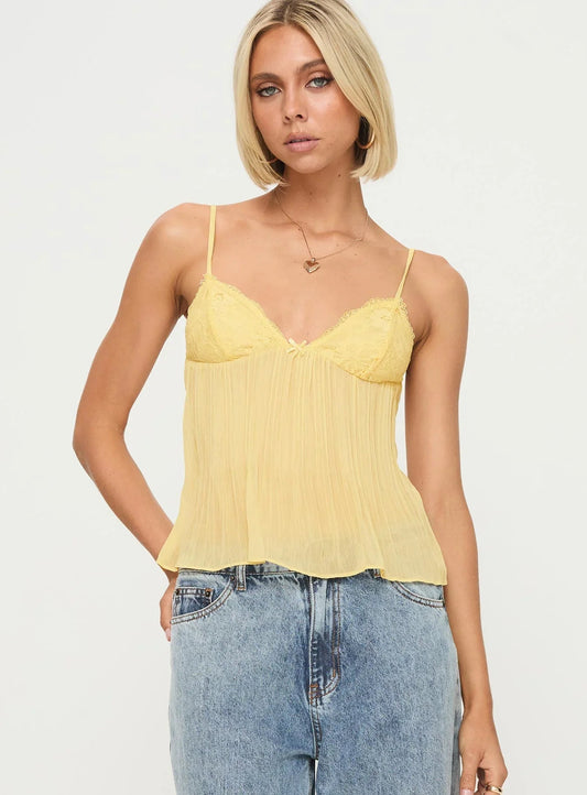 Top Cami Amarillo Mujer – Encaje Delicado, Tejido Plisado, Estilo Romántico-83482-d6090cfd-ab6b-4bad-94c0-164ab1de4126
