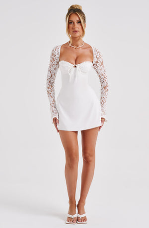 Vestido Mini Detalle Lazo y Mangas de Encaje