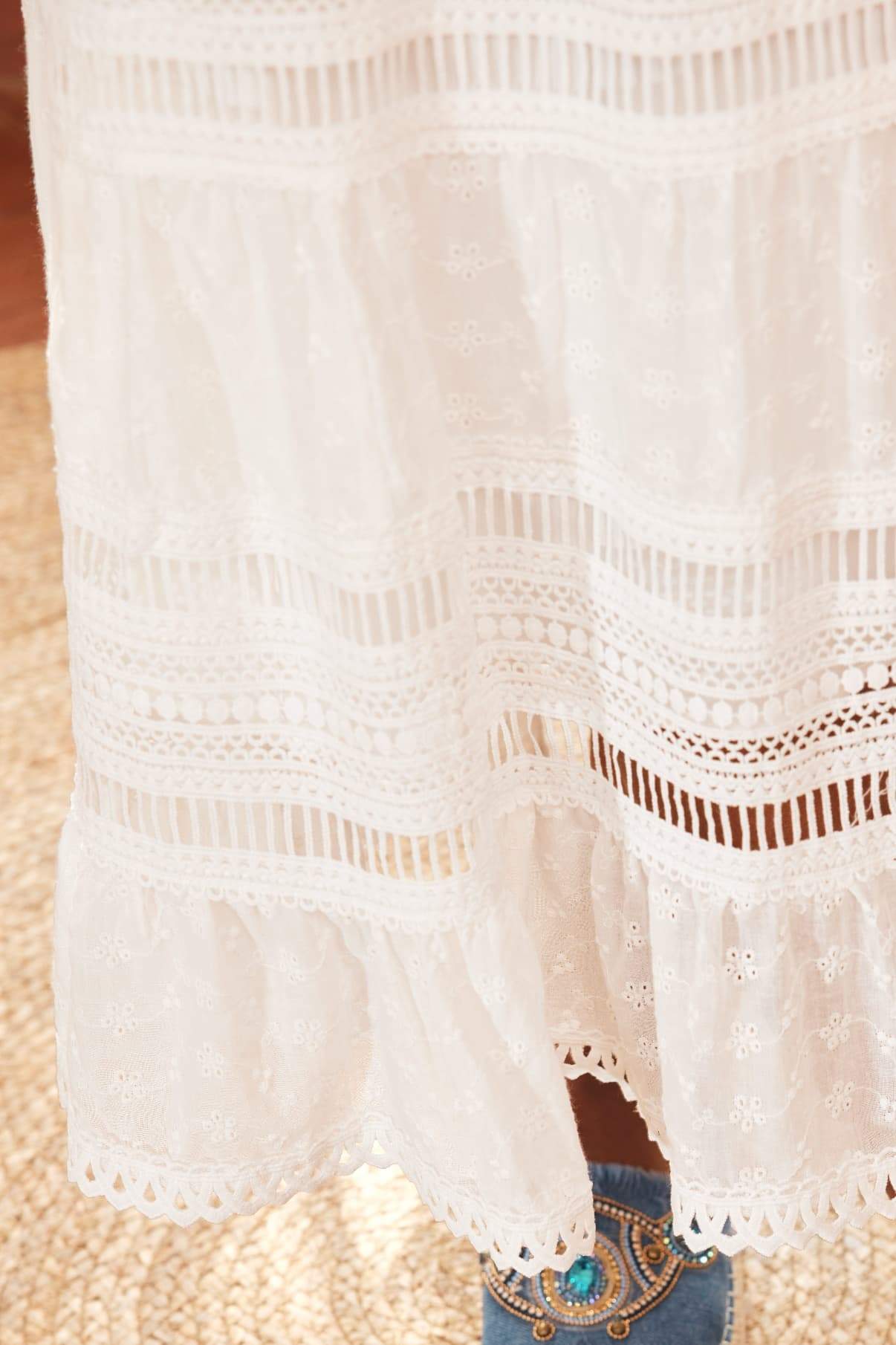 Falda Maxi con Detalles de Encaje