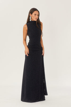 Vestido Largo Elegante con Cinturón