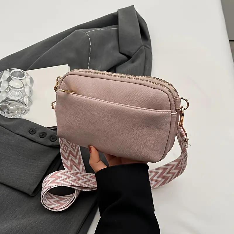 Bolso Bandolera Chic con Correa Geométrica
