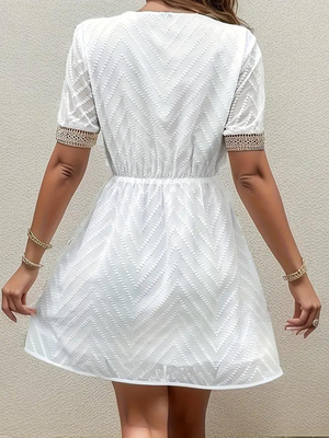Vestido Blanco Mujer – Escote V, Bordado Floral, Manga Corta, Cintura Elástica-82469-ff58a5c2-7ba3-4cf3-af6e-4fd7806372cb